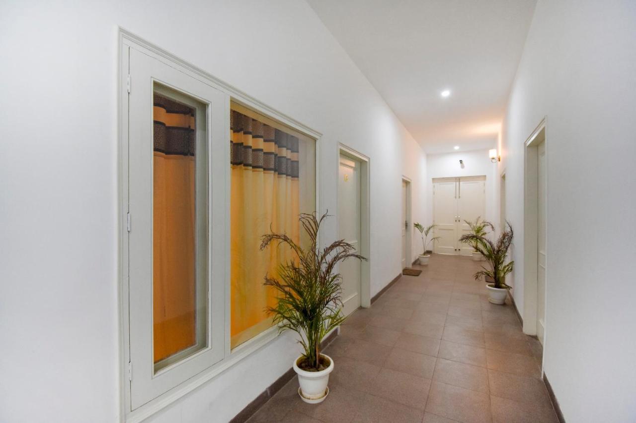Oyo 75460 Sky High Residency Hotel Ludhiana Exterior foto