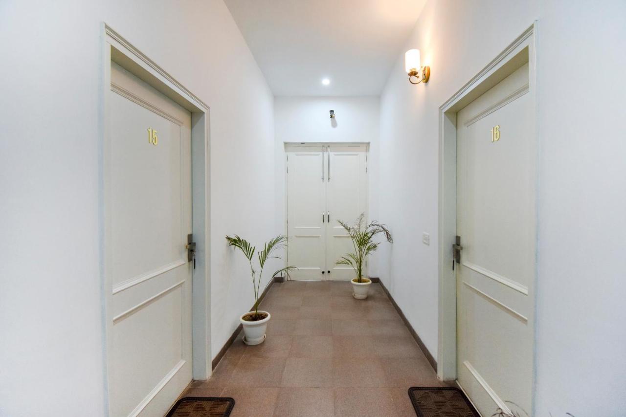 Oyo 75460 Sky High Residency Hotel Ludhiana Exterior foto